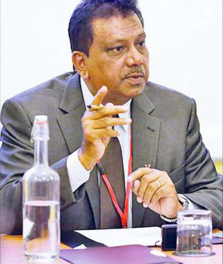 Headshot of Mahendranath Busgopaul