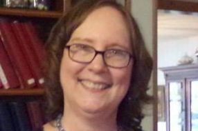 Headshot of Elizabeth Sandell