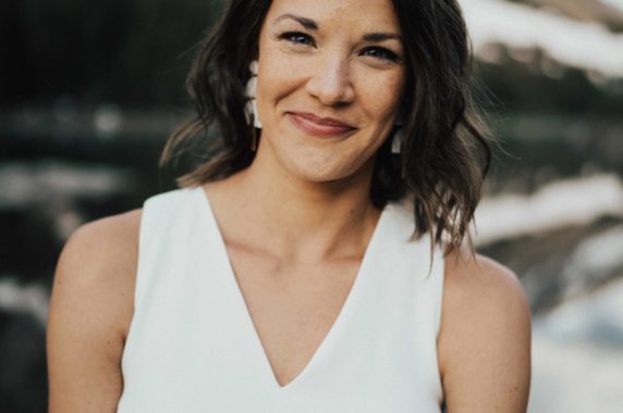 Headshot of Laura Oliphant